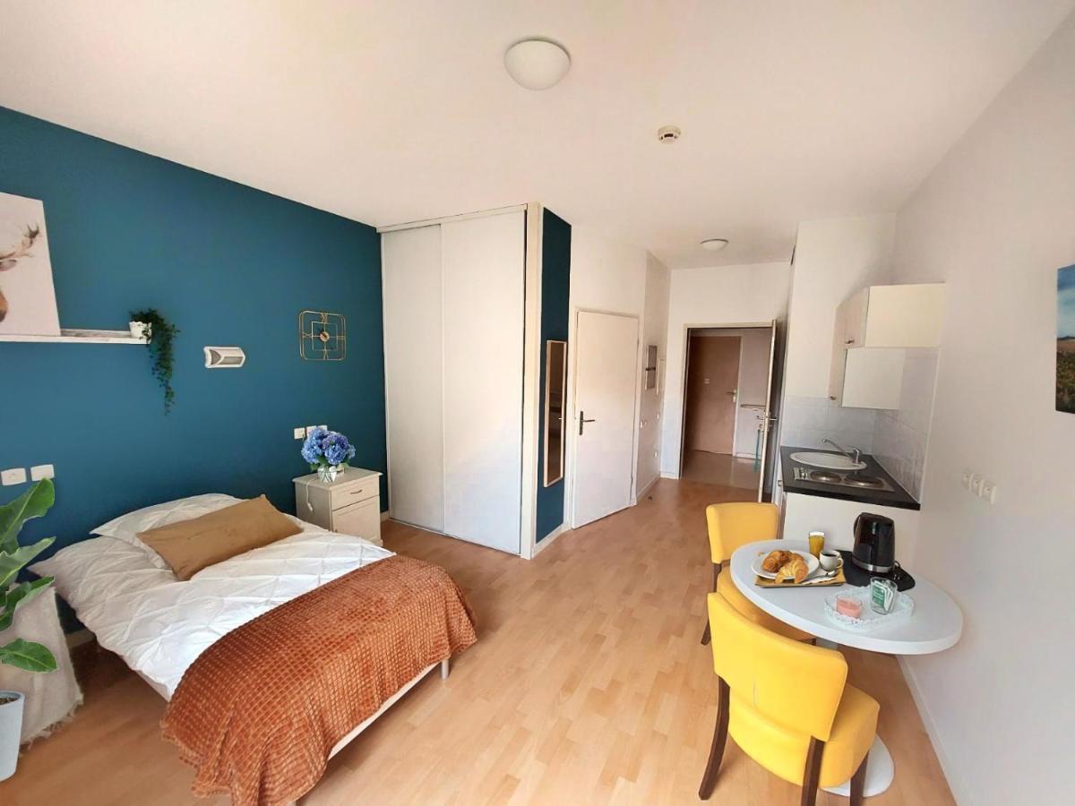 Villa Rose De Mons - Residence Services Senior La Brede Εξωτερικό φωτογραφία